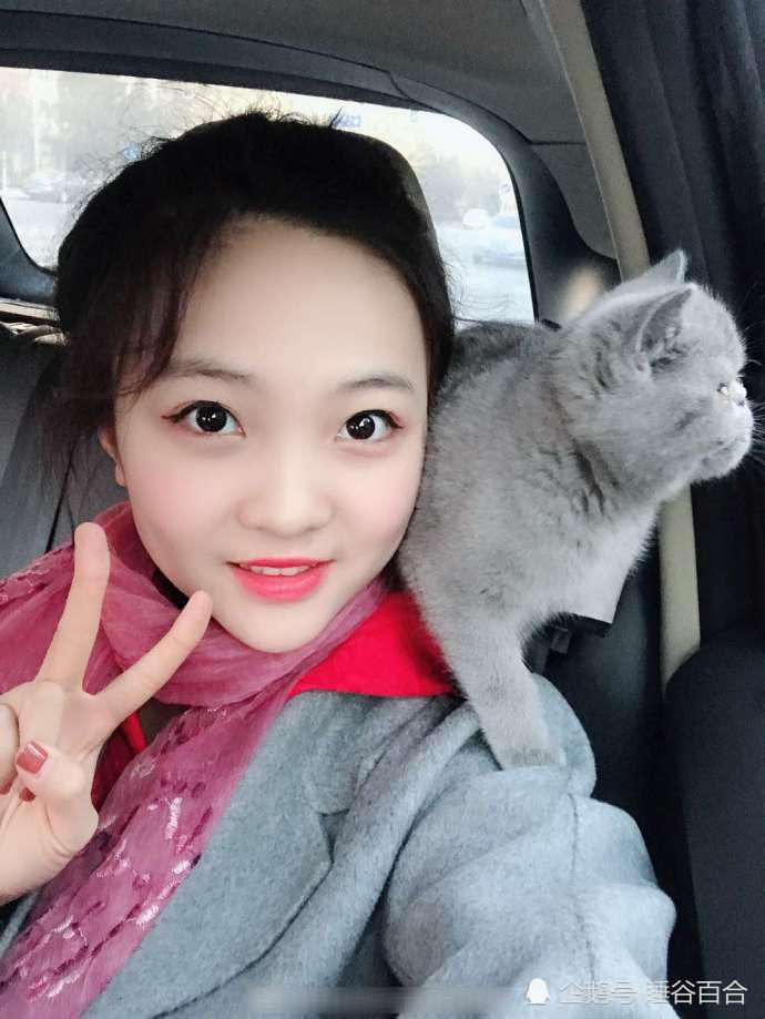 化了妆的林妙可美出了新高度,锥子脸非常抢镜