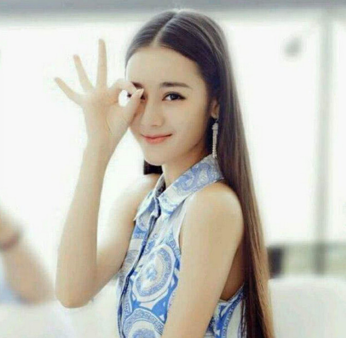 迪丽热巴替身曝光,颜值爆表不输热巴