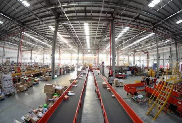 外媒:京东将在数年内实现无人仓,每小时处理二