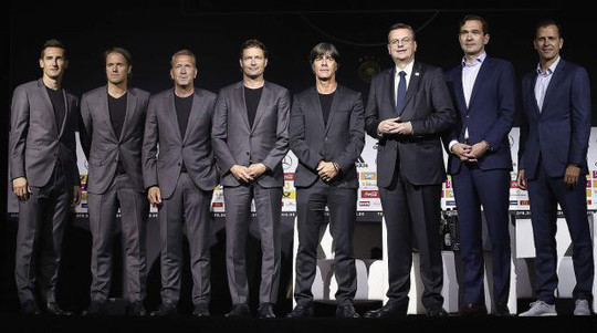 真球迷看这里:2018夺冠大热门德国队阵容,你了