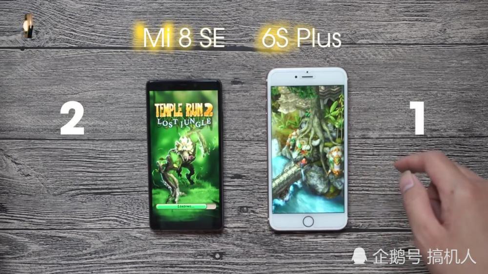 外媒拿小米8SE与iPhone6S+速度测试对比:谁