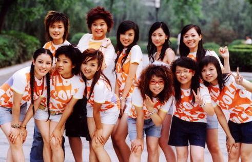 曾是超女第六名，李健称她为天才，却因绯闻太多被封杀