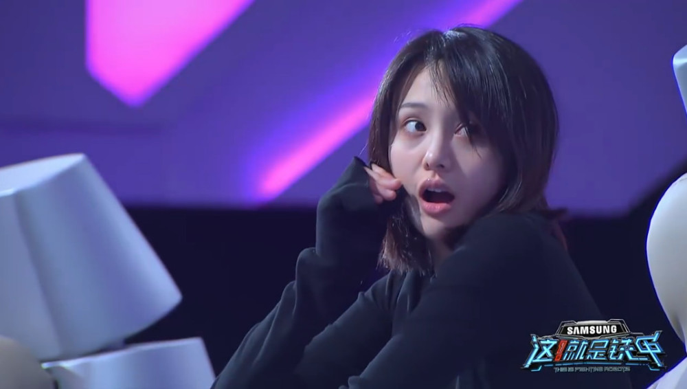 《这就是铁甲》收官,郑爽爱护自己的战队心切