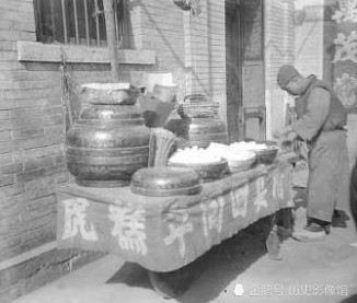 1930年老北京旧照:人力车夫、颐和园、老胡同