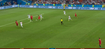 33岁131天!C罗成世界杯最年长戴帽球员 总裁