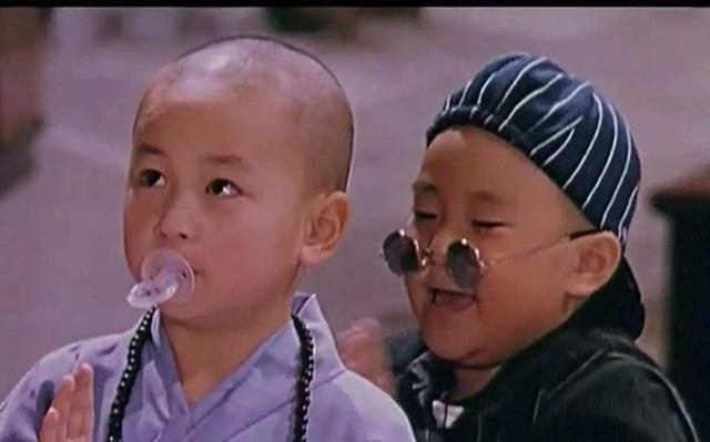 赫邵文吴孟达24年后再重聚，红毯合影满满的回忆杀