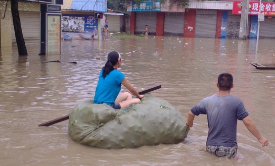 洪水当前 要小心歪嘴和尚乱念经