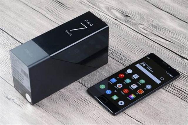 发布才一年,降至白菜价,魅族pro7:这个价位才超值