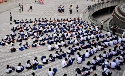 来看看日本这个国家的生活小细节!排水沟里干