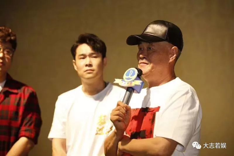 小沈阳回沈宣传新片赵本山惊喜现身 大手笔送