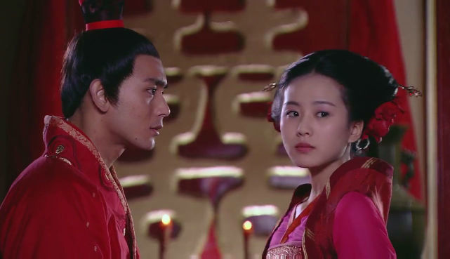 刘诗诗21个古装红衣造型,龙葵若曦谈允贤,哪个