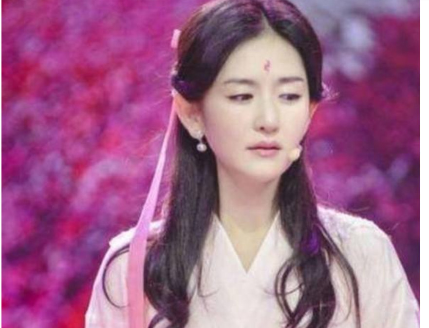 快乐家族全员换上古装:谢娜完全面瘫了,海涛