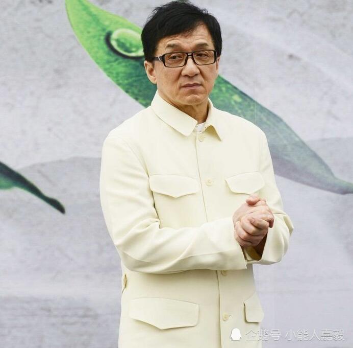 7个明星穿中山装,赵本山很潮流,陈小春很冷酷,最有型的不是甄子丹