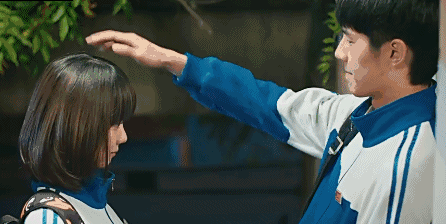想和你从校服走到婚纱