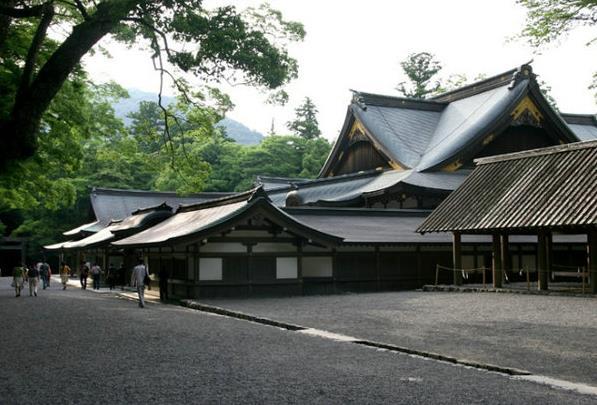 日本最奇怪的宫殿 每20年就要拆毁重建 已经延续1300多年 看点快报