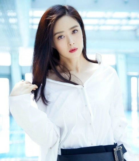 4位没上大学的明星,蒋欣,要本儿的不要来找我