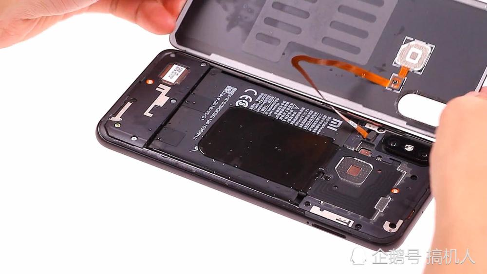 小米8防水性能怎么样?防水测试后拆解手机:主