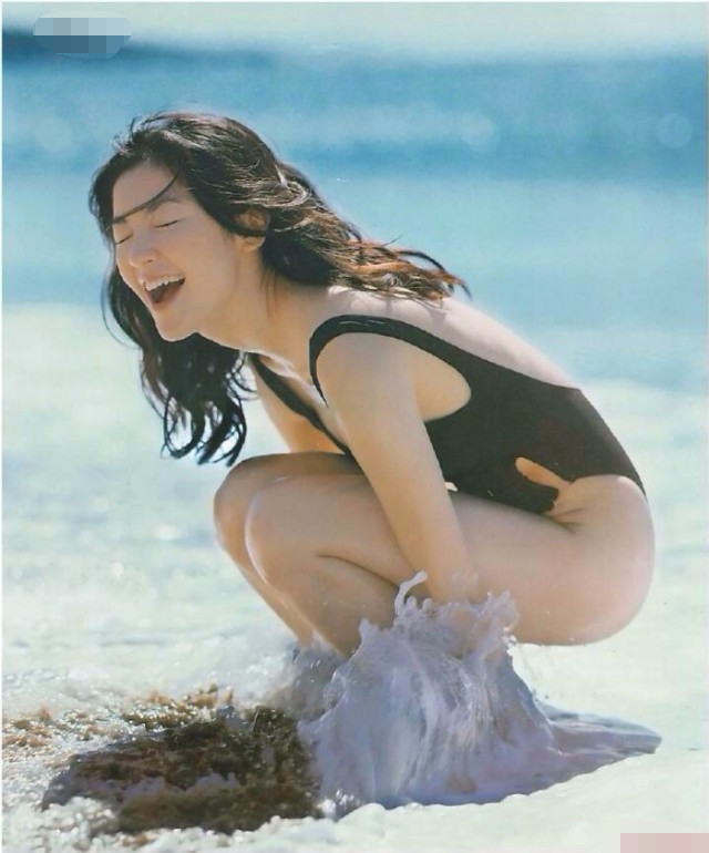 女神林熙蕾晒女儿近照，粉丝：简直和妈妈长得一模一样