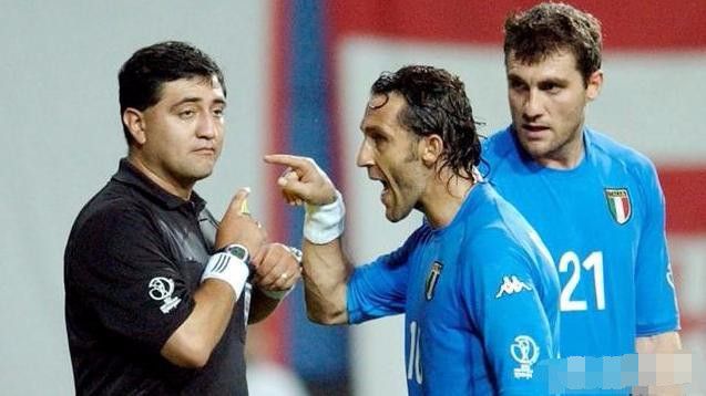 2002年韩日世界杯,韩国在黑掉了葡萄牙后,为什