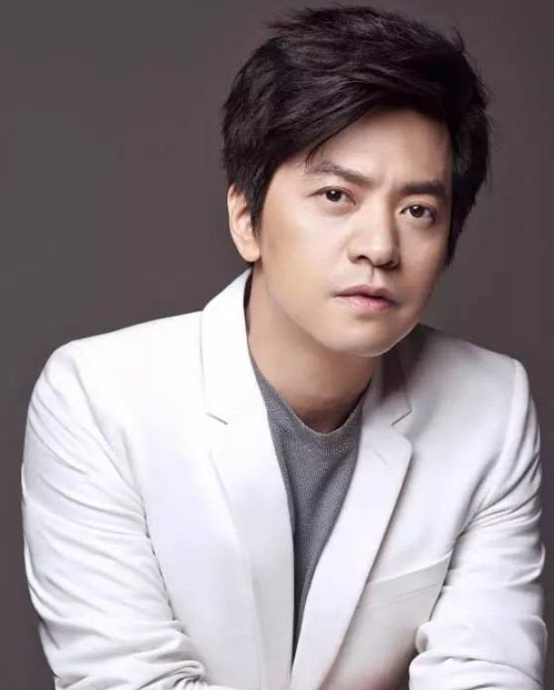 娱乐圈有哪些学历高到吓人的明星,网友大喊:第