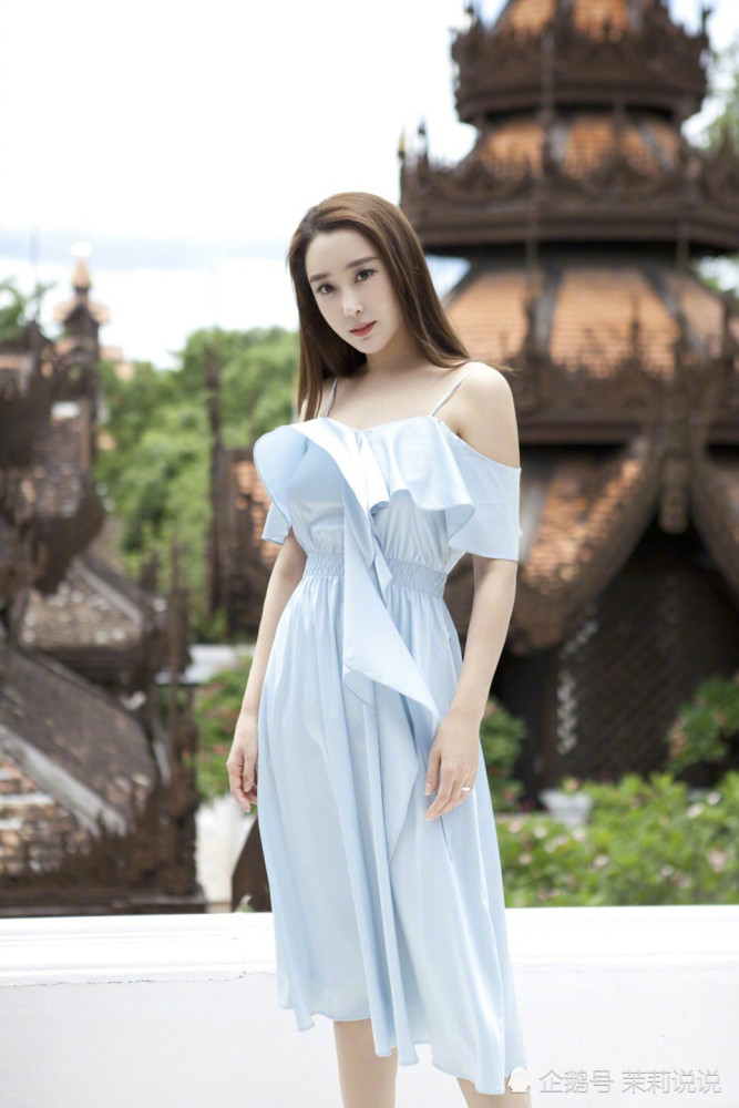 杜若溪的8个拍照姿势,图3女王范,图6淑女风,图8秒变小