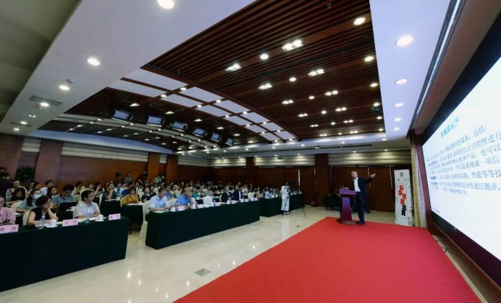 科技日报总编辑刘亚东:除了那些核心技术,我们