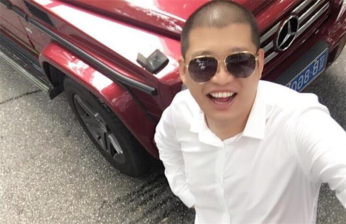 快手二驴实力自坑,一个行为惨遭封号,网友直呼