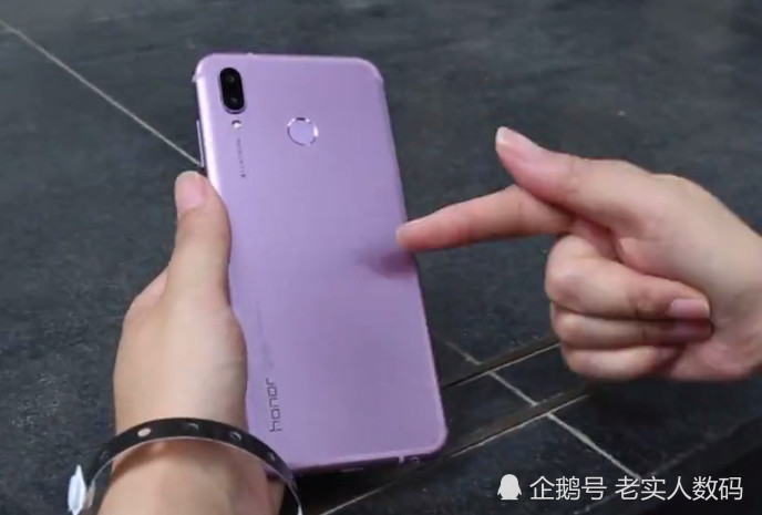 华为荣耀Play值得买吗?十天真实体验说说关于