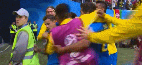 补时两球！巴西2-0胜哥斯达黎加 内马尔掩面痛哭