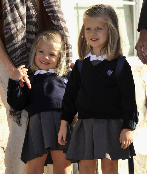 西班牙盛产公主姐妹花?两代公主神相似,堪称复