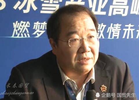 英达12岁女儿近照曝光 聪明伶俐乖巧可爱