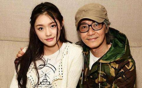真当女儿来疼爱了?港媒曝出周星驰对星女郎林允很严苛