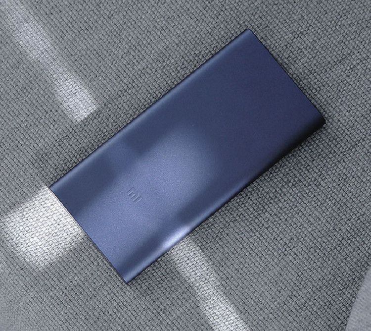 玩吃鸡游戏手机没电怎么办?这或许是个不错选