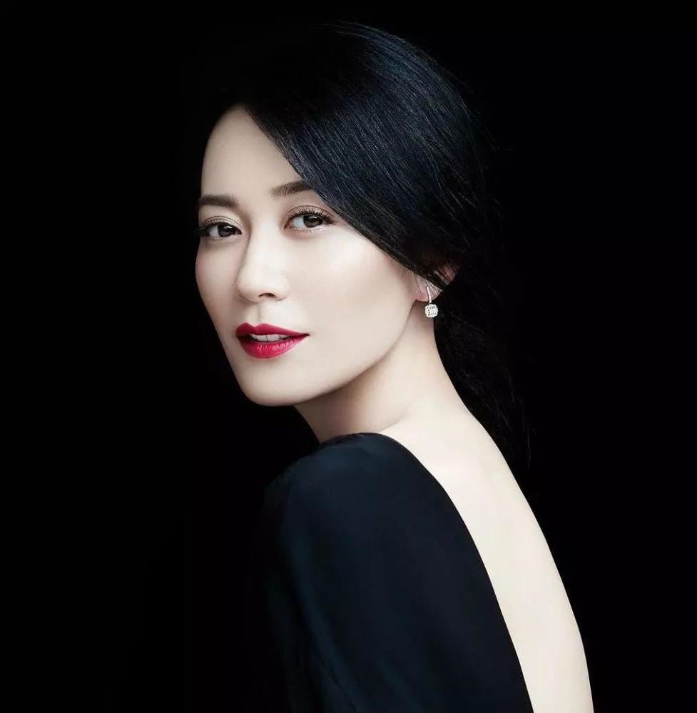 俞飞鸿真是老男人的照妖镜么?