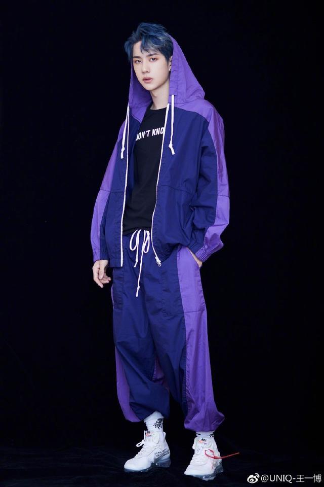 创造101总决赛,王一博剪螃蟹发型,网友:土到掉