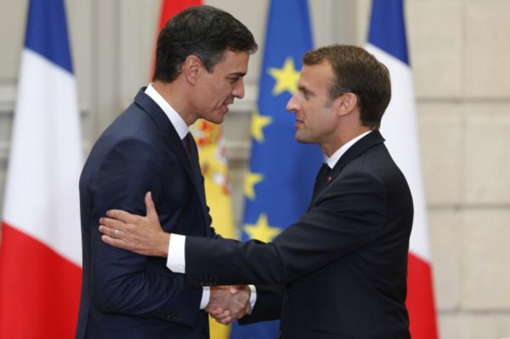 马克龙威胁制裁不接收难民国家 意大利恐遭殃