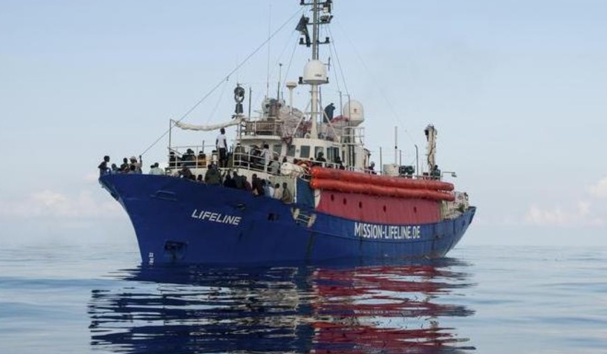 马克龙威胁制裁不接收难民国家 意大利恐遭殃