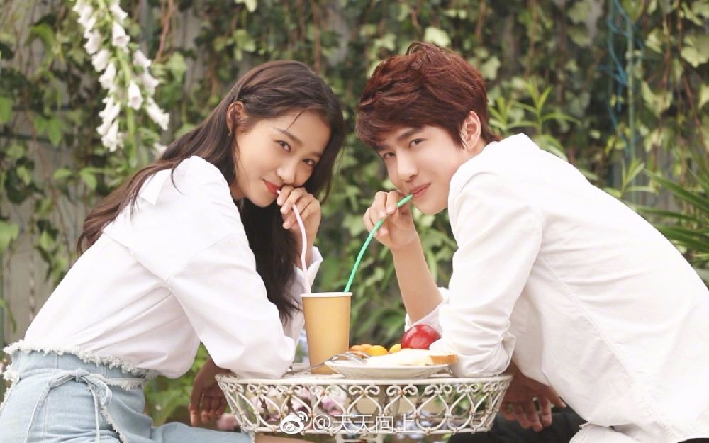 鹿晗为追关晓彤抢了王一博的片约?真的是煞费苦心啊!