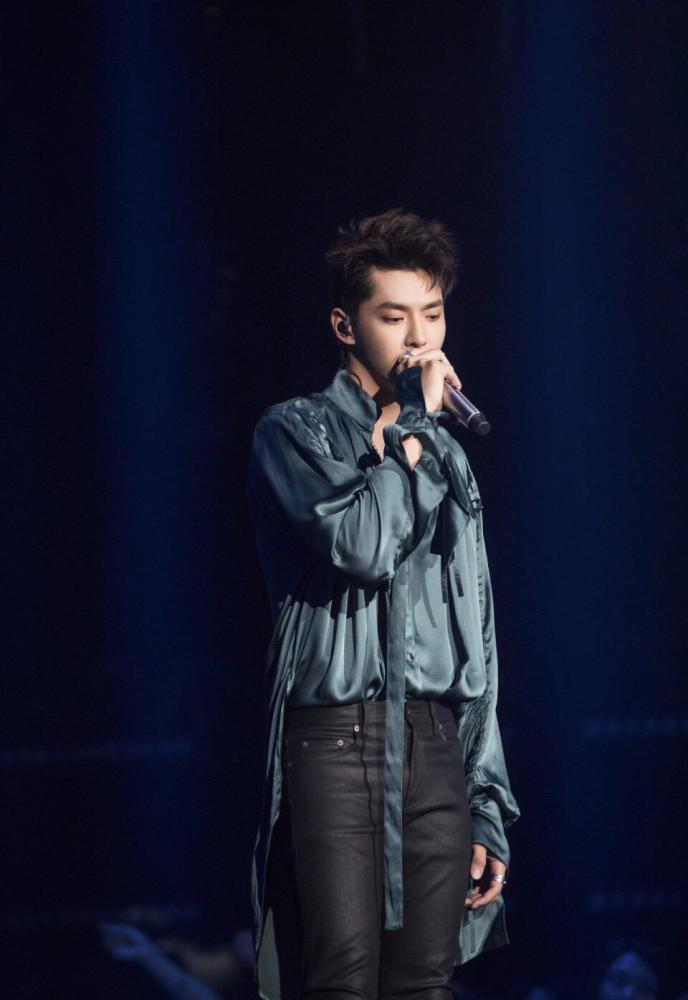 当韩红遇到吴亦凡会发生什么化学反应?这首歌