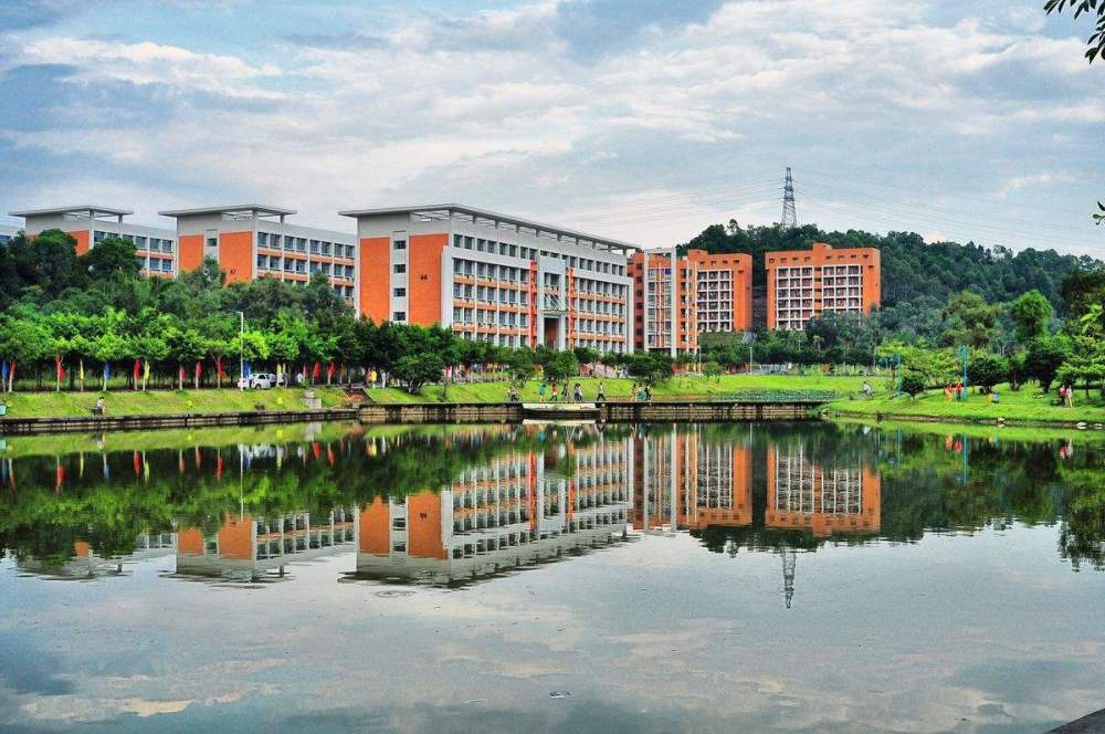 2018广东高考分数线出炉!走,到世界级湾区上国际化大学