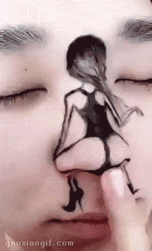 睡觉的时候,你永远不知道身旁的人会对你做些什么