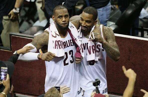 心疼!骑士记者:2018年总决赛结束后,詹姆斯再