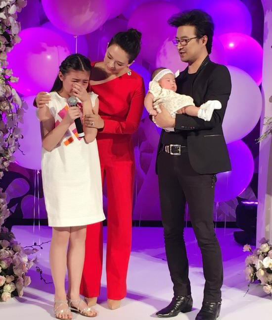 中国新歌声今晚首秀 汪峰曝与章子怡恋情(组图