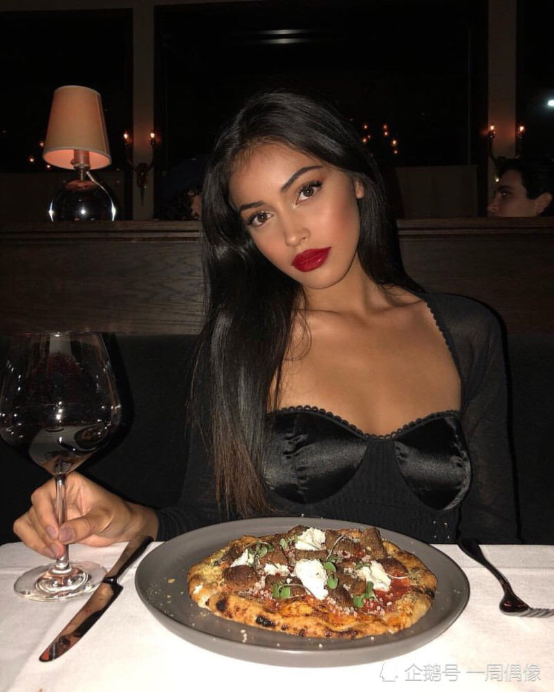 90后拥有超性感身材的西班牙模特cindy kimberly!