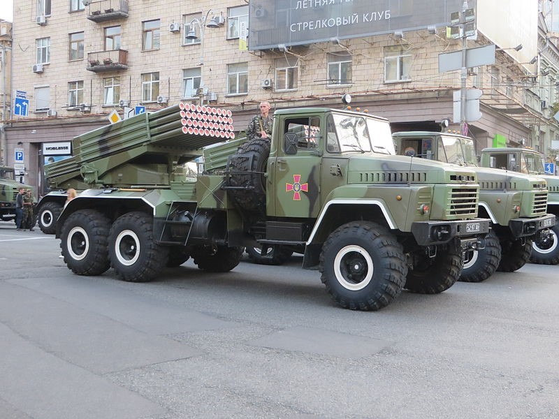 bm-21冰雹火箭炮为什么至今还被使用?便宜,火力强大