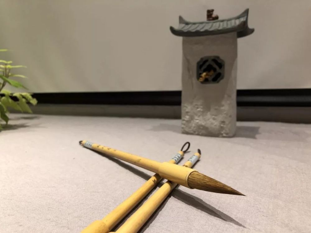 一款可以让书画《扶摇直上》的神器,内附草书