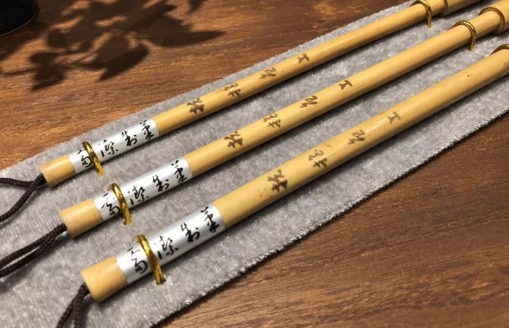 一款可以让书画《扶摇直上》的神器,内附草书