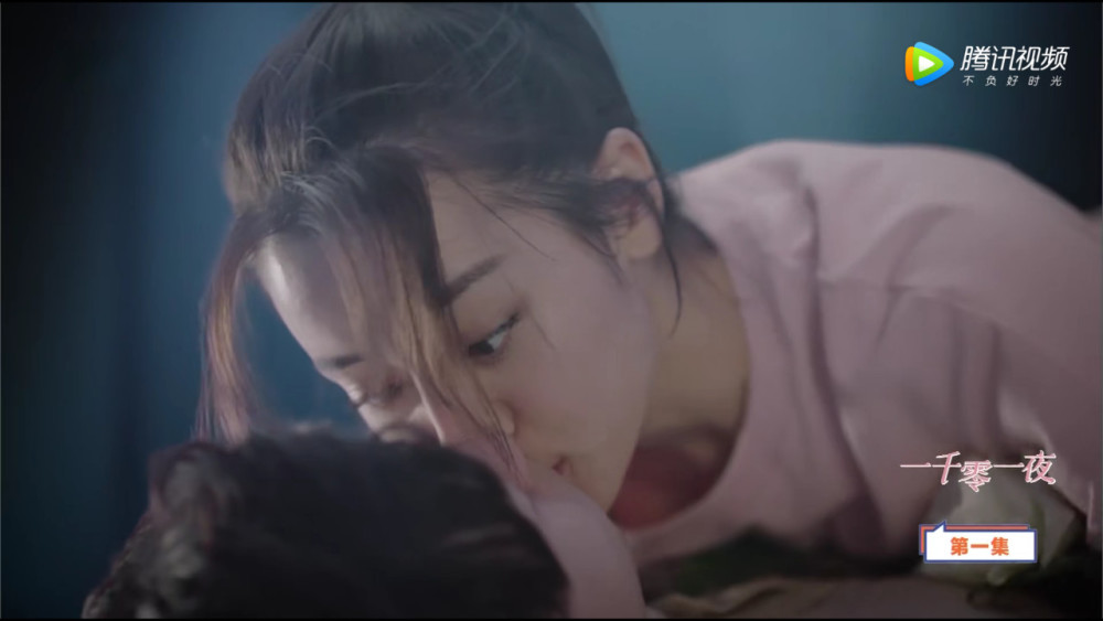 《一千零一夜》够劲爆,壁咚索吻,网友:热巴,请你