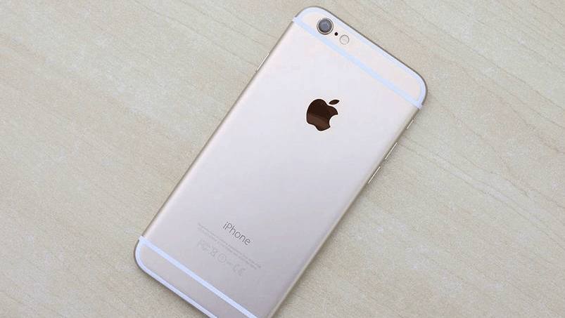 荣耀Play、小米8SE齐尴尬,苹果6都出四年了为