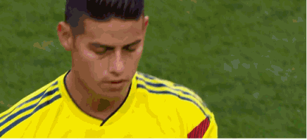 j罗30分钟伤退无视主帅返回更衣室 4年前今天曾天外飞